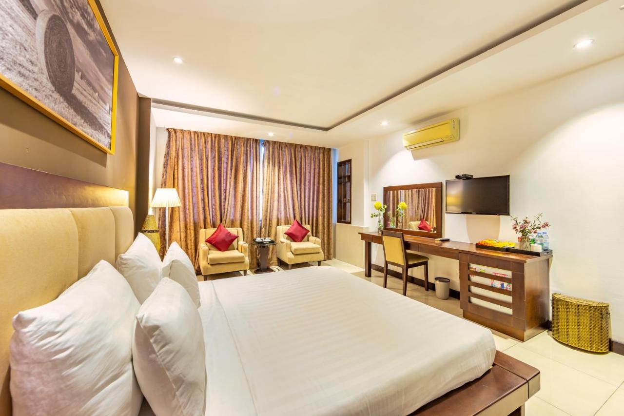The Noble Swan Central Dong Du Hotel Ho Chi Minh-staden Exteriör bild