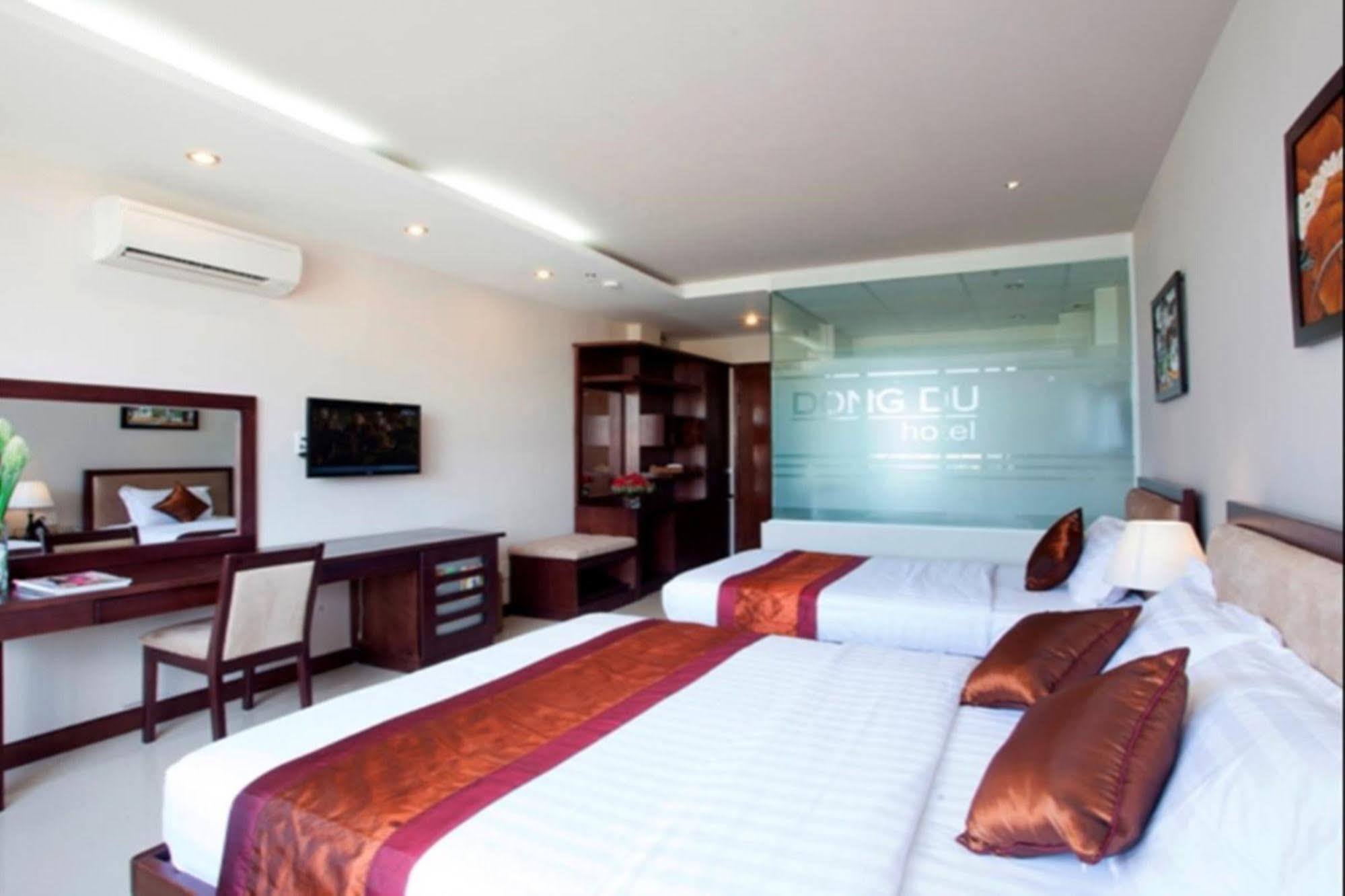The Noble Swan Central Dong Du Hotel Ho Chi Minh-staden Exteriör bild